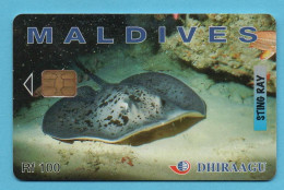 MALDIVES Chip Phonecard - Maldives