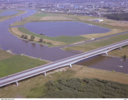 Deventer, Luchtfoto LF1977 - Deventer