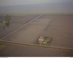 Flevoland, Swifterbant, Boerderij, Luchtfoto LF508 - Andere & Zonder Classificatie