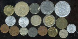 Lot De 18  Monnaies Du Monde (108 ) - Lots & Kiloware - Coins