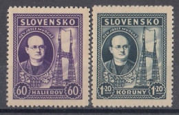 SLOVAKIA 46-47,unused,falc Hinged - Nuovi