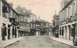 65 - LANNEMEZAN - S20280 - La Rue Alsace Lorraine - Café Ponsolle Pharmacie - Lannemezan