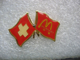Pin's Drapeau Mc Donald's Suisse - McDonald's