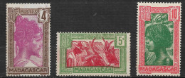 MADAGASCAR N°163/64/65 - Ongebruikt