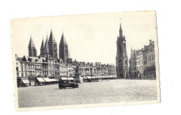 La Grand Place.Oldtimer. - Tournai