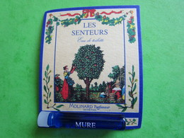 MOLINARD - LES SENTEURS - MURE -  (collector - Ne Pas Utiliser) Date Des Années 1990 - Echantillon Tube Sur Carte - Parfums - Stalen