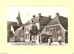 Aalten Markt,  Kerk Links RY33639 - Aalten