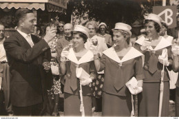 Tilburg Minister Tentoonst. Persfoto 1959 KE4519 - Tilburg