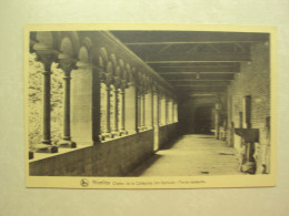 Delcampe - 49453 - NIVELLES - CLOITRE DE LA COLLEGIALE STE-GERTRUDE - PARTIE RESTAUREE - ZIE 2 FOTO'S - Nivelles