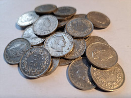 SUISSE   Lot De 27  Monnaies  20 Centimes  (156 ) E - Kilowaar - Munten
