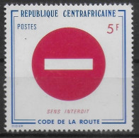 CENTRAFRIQUE  N° 237  * *  Panneaux - Accidents & Road Safety