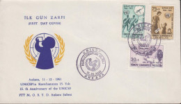 1961. TÜRKIYE. 15 Years UNICEF In Complete Set On FDC. Nice Cachet On The Envelope.  (Michel 1827-1829) - JF442662 - Lettres & Documents