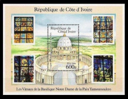 (087) Ivory Coast / Cote Ivoire Culture / Cathedral Sheet / Bf / Bloc  Mnh / **  Michel BL 33 - Côte D'Ivoire (1960-...)