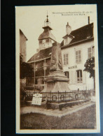 MONTAIGUT EN COMBRAILLE                    MONUMENT AUX MORTS - Montaigut