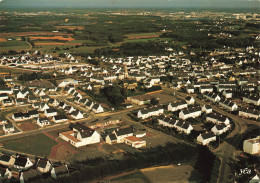 Quéven * Vue Aérienne Du Village , Le Centre Commercial , L'église St Pierre Paul , Lorient - Autres & Non Classés