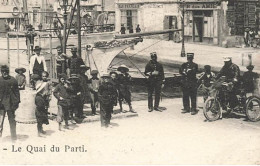 Toulon * 1903 * Le Quai Du Parti * Moto Motos Marque Type Modèle ? Tricycle ? - Toulon