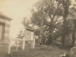 Vasouy * 1926 * Un Coin Du Village Et Le Calvaire * Villageois * Photo Ancienne 9.7x7.5cm - Sonstige & Ohne Zuordnung