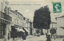 CHARENTE MARITIME   LA TREMBLADE  Place Gambétta - La Tremblade