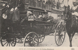 75 - PARIS - Fête Du 18 Février 1913 - Le Landau Présidentiel - Raymond Poincaré - Personnages