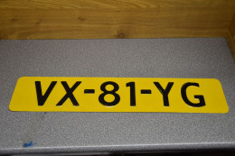 License Plate-nummerplaat-Nummernschild Nederland NL Reguliere Kentekenplaat Oud-old - Plaques D'immatriculation