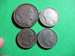 Groupe 4 Pièces Dont Rare 10 Francs 1945 (rameaux Courts) SUP. 2 En Argent: 20fr, 1933, 10fr. 1930 Et 10fr.1948. - 10 Francs