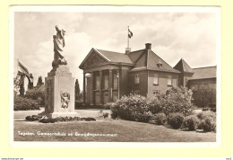 Tegelen Gemeentehuis, Bevrijdings Monument RY22121 - Tegelen