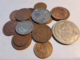 NOUVELLE ZELANDE     Lot De 17  Monnaies Du Monde ( 234 ) - Lots & Kiloware - Coins