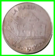 ESPAÑA  ( EUROPA ) - MEDALLA DEL 100  ANIVERSARIO DEL FUTBOL CLUB BARCELONA LA MASIA - Elongated Coins