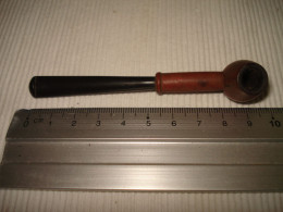 O9 / Très Petite Pipe En Bois - Bruyère ?? - Foyer 7 Mm - Longueur 10 Cm - Heather Pipes