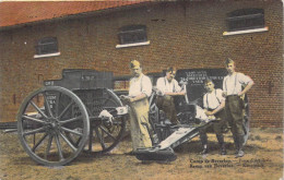 MILITARIA - Caserne - Camp De Beverloo - Pièce D'Artillerie - Carte Postale Ancienne - Barracks