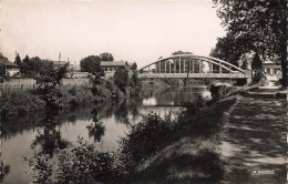 Berlaimont * La Sambre Et Le Pont Du Village - Berlaimont