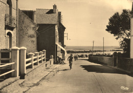 Larmor Plage * Route De La Plage - Larmor-Plage