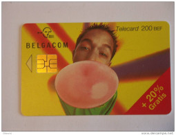 Telefoonkaart Telecard Belgacom Belgique België Jongen Met Kauwgom - Met Chip