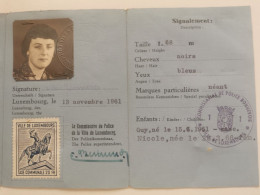 Luxembourg, Carte D'identité 1961 Avec Timbre Taxe 20Fr, Ettelbruck - Strafport