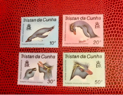 TRISTAN DA CUNHA HELENA 1987 4v Neuf MNH ** MI 425 / 428 Pájaro Bird Pássaro Vogel Ucello Oiseau HELENE - Pingouins & Manchots