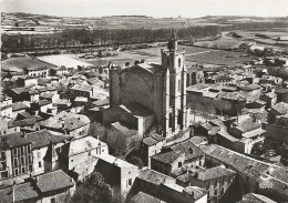 CPSM Capestang  L'église Et Vue Générale - Capestang