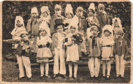 Rouen * Carte Photo Photographe J. Le Bi... * Groupe Enfants , Fête Enfantine , école * Déguisements - Rouen