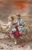 FANTAISIE - Femme En Robe Bleue Et Son Chien De Chasse - Carte Postale Ancienne - Donne