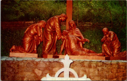 Canada Quebec Ste Anne De Beaupre Way Of The Cross Jesus Is Taken Down From The Cross - Ste. Anne De Beaupré