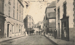 Vannes * La Rue Du Roulage * Tabacs GAVEAU Débit De Tabac Tabacs - Vannes