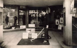 Dijon * Carte Photo 1933 * Démonsta=ration Aspirateur Devant Un Grand Magasin * Commerce - Dijon