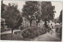 Val De Marne :  CACHAN  : Maison Saint Joseph - Cachan