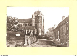 Veere Straatje Met Grote Kerk RY43327 - Veere