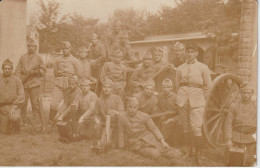 MULHOUSE - Militaires Qui Posent   ( Carte Photo ) - Mulhouse