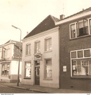 Goor Foto Grotestraat Winkel Jamin Kapper 1962 J095 - Goor