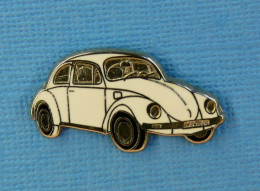 1 PIN'S //  ** WOLKSVAGEN / COCCINELLE ** - Volkswagen