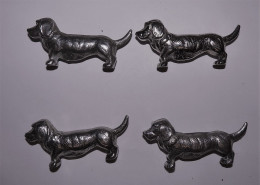 LOT DE 4 ANCIENS PORTE COUTEAUX EN METAL ARGENTE LES CHIENS TBE - Silverware