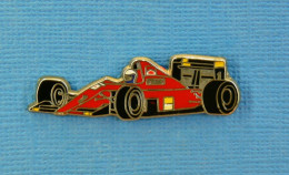 1 PIN'S // ** F1 / FERRARI F1-90 / MARLBORO ** . (Locomobile)  - Ferrari