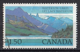 CANADA 833,used,falc Hinged - Montagnes