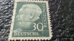 FEDERAL CUMHURİYETİ-1957       30PFG    DR. HEUSS    USED - Gebraucht